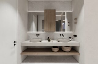 MAIN BATHROOM22